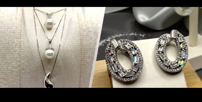  TIME TO SHINE  Odlicna ponuda za poklon dragoj osobi  lancic ili nausnice po akcijskoj cijeni u Zlatarni Vili u Importanne Galleriji u centru Zagreba 