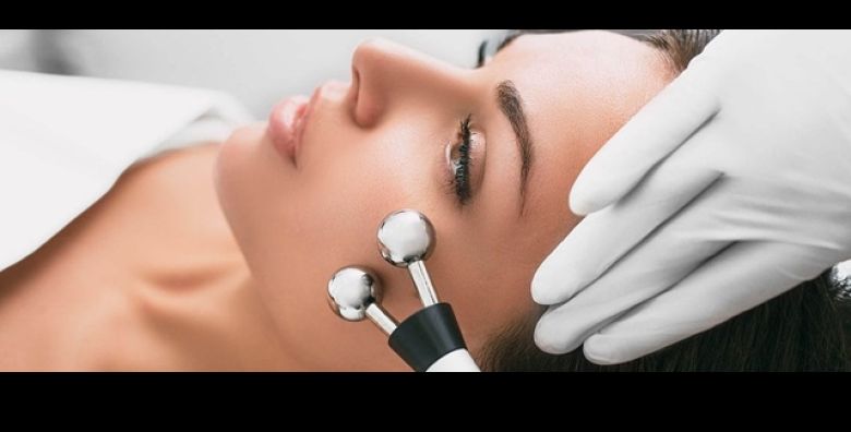 HOUSE OF BEAUTY Zagreb  paket 10 tretmana UCVRSCIVANJA LICA V Roll aparatom za LIFTING EFEKT profesionalna maska i intenzivna HIDRATACIJA za POMLADjEN izgled koze i definirane KONTURE LICA 