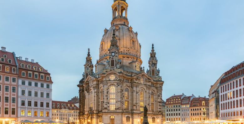 A O Dresden Hauptbahnhof Dresden Njemacka  232 €