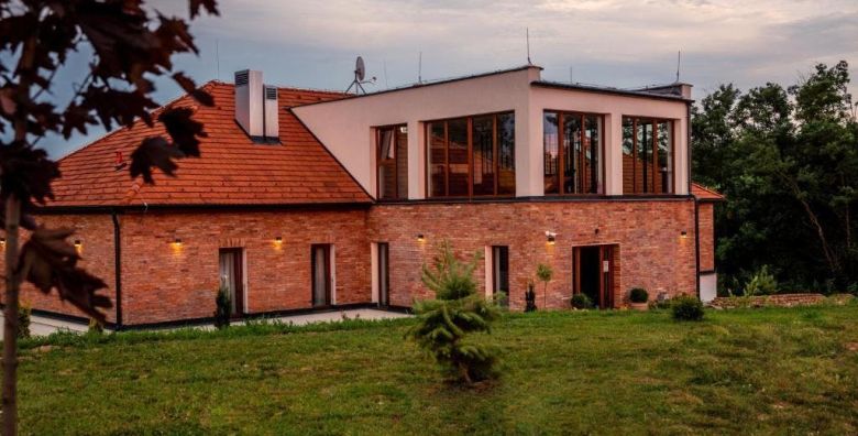 Nagypince Borhotel Wine  Spa Böhönye Madjarska  113 €