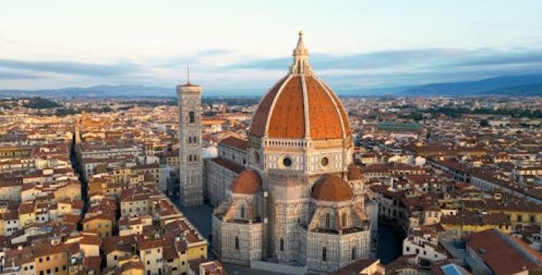 A O Firenze Firenze Italija  165 €