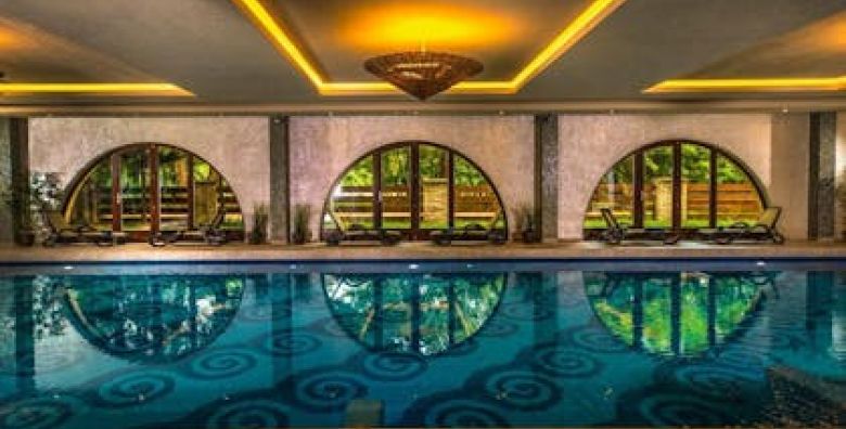 Stacio Wellness Hotel  Obiteljski wellness odmor u Madjarskoj Vecsés Madjarska  396 €