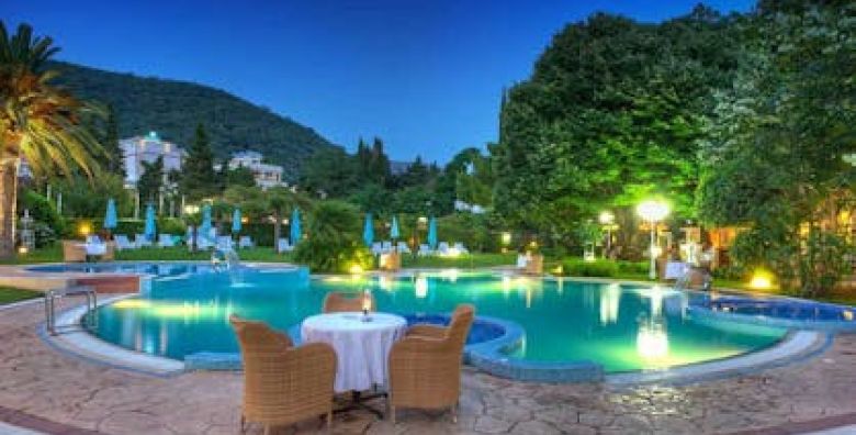 Hotel Rivijera  Odmor u Petrovcu  Junior Suite Petrovac Crna Gora Crna Gora  1329 €