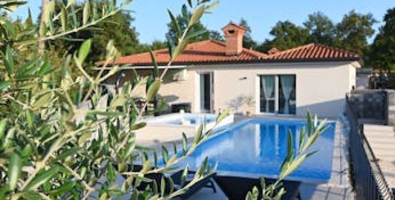 Villa Kristina  Odmor u cetverosobnoj villi Kaldanija Hrvatska  400 €