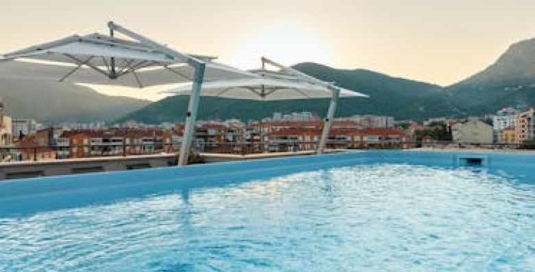 Hotel Diplomat  Odmor uz more Budva Crna Gora  1439 €