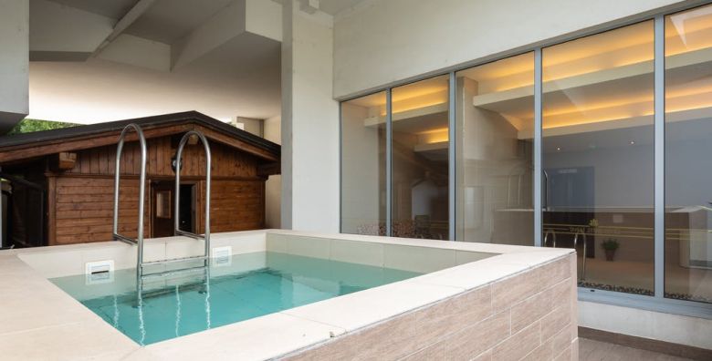 Grand Hotel Donat Superior  Luksuzno opustanje tijekom tjedna Superior apartman Rogaska Slatina Slovenija  520 €