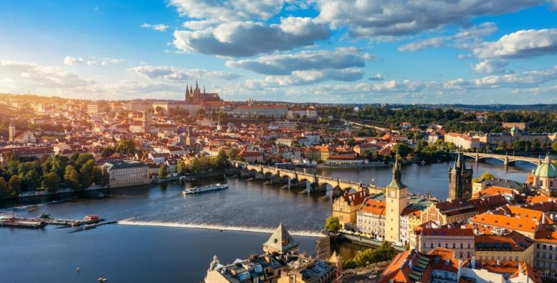 Holiday inn Prague  Odmor u centru Praga Prag Ceska  342 €