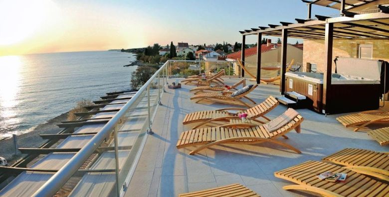 Hotel Delfin Zadar  Wellness odmor uz more Diklo Zadar Dalmacija Hrvatska  219 €