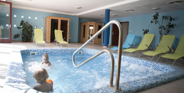 Boni Family Wellness Hotel  Obiteljski odmor u Madjarskoj Zalakaros Madjarska  401 €
