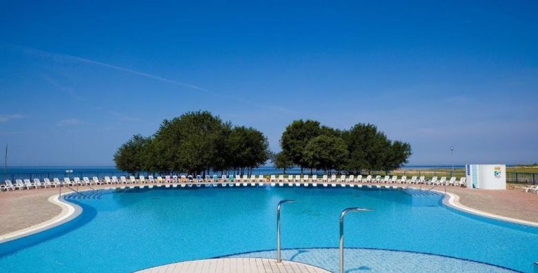 Apartmani Polynesia Plava Laguna  Ljeto u Istri Umag Istra Hrvatska  120 €