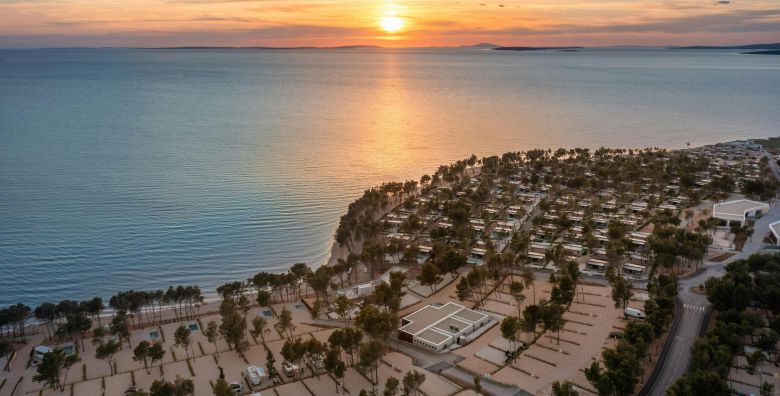 Aminess Avalona Camping Resort  Rujan u kampu s 5 zvjezdica Povljana otok Pag Dalmacija Hrvatska  859 €