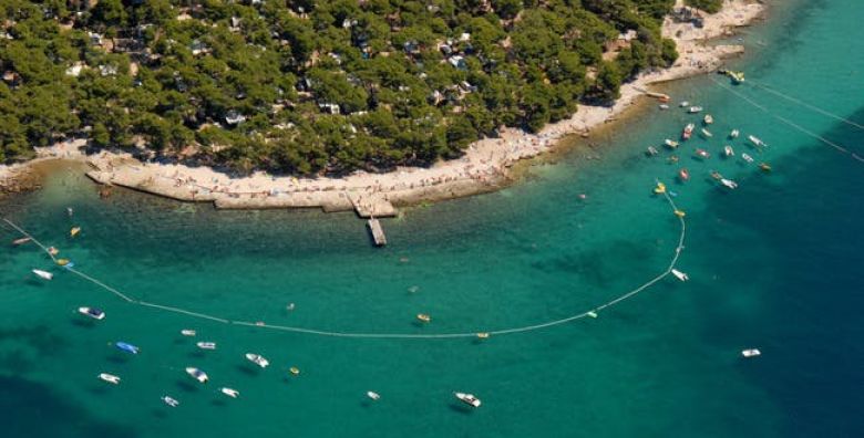 Kamp Kozarica  Odmor u Dalmaciji u mobilnim kucicama Lux Pakostane Dalmacija Hrvatska  995 €