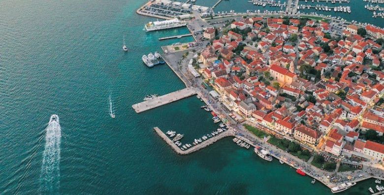 Villa Adriatic  Ljetovanje u Biogradu na Moru Biograd na Moru Dalmacija Hrvatska  720 €