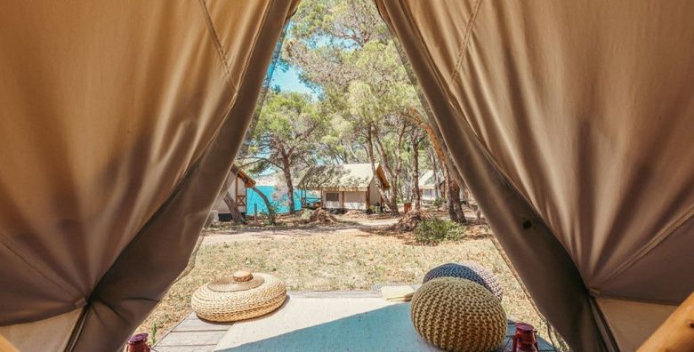 Obonjan Island Resort  O Tent S  Kraj sezone Obonjan Dalmacija Hrvatska  316 €