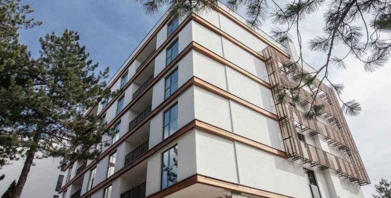 Hotel Palisad Zlatibor  Odmor u prirodi Zlatibor Srbija  205 €