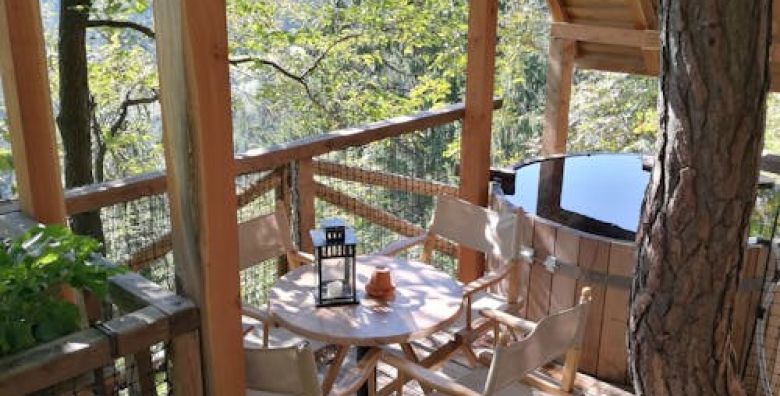 Ribno Alpine Glamping  Jesenska vikend bajka na Bledu Bled Slovenija  379 €