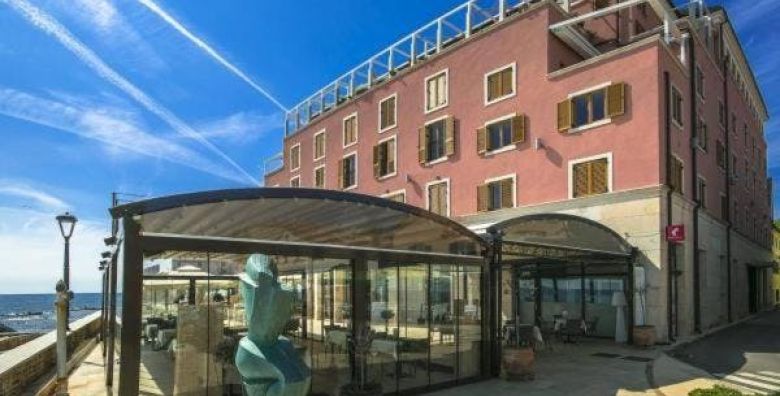 Aparthotel Rotonda Inn Novigrad Novigrad Istra Hrvatska  140 €