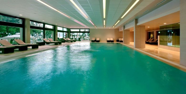 Hotel Parentium Plava Laguna  Obiteljski jesenski wellness odmor u Porecu Porec Istra Hrvatska  669 €