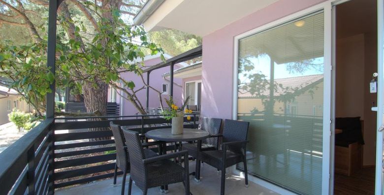 Apartmani Erica Pineta  Jesenski odmor u Novigradu Novigrad Istra Hrvatska  170 €