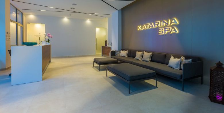 Hotel Katarina  Bogat obiteljski wellness paket Selce Hrvatska  236 €