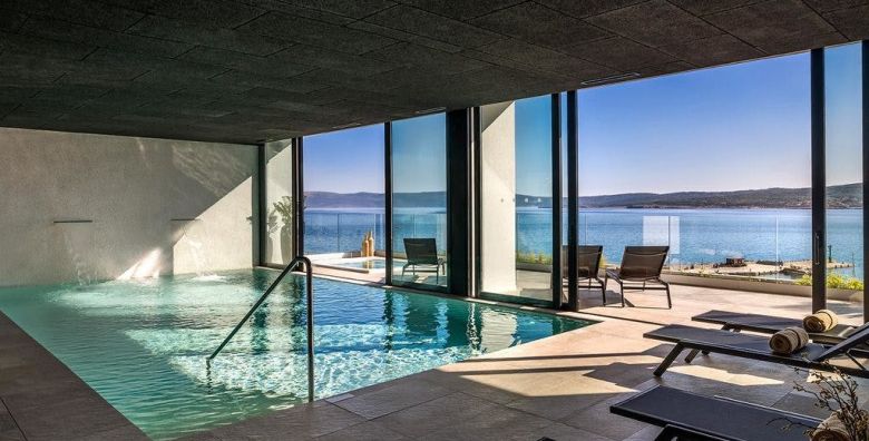 Aminess Younique Narrivi Hotel  Luksuzni odmor uz more  Posebna ponuda Crikvenica Hrvatska  224 €