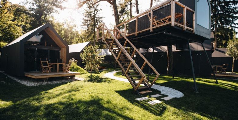 Chocolate Village  Luksuzan glamping medju krosnjama drveca Maribor Slovenija  310 €