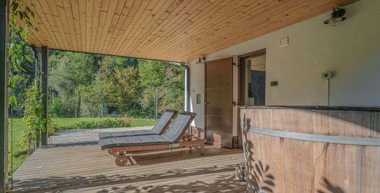 Resort Stari Malni  Odmor u prirodi uz rijeku Kupu Osilnica Slovenija  220 €