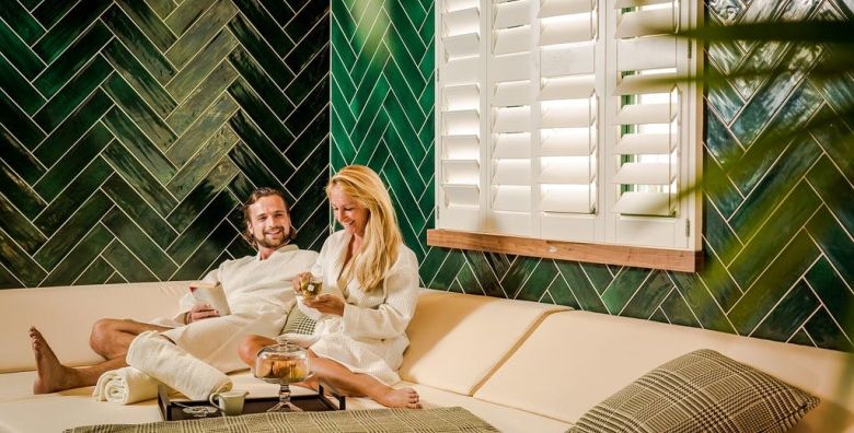 Brown Beach House Hotel  Spa  Wellness opustanje s ukljucenim polupansionom Trogir Dalmacija Hrvatska  279 €