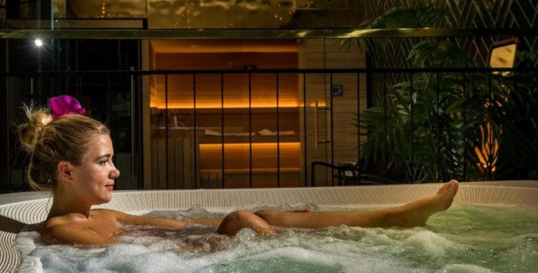 Brown Beach House Hotel  Spa  Bogati VIP paket opustanja Trogir Dalmacija Hrvatska  469 €