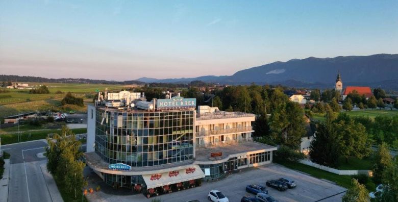 Hotel Krek  Obiteljski odmor Lesce Slovenija  149 €