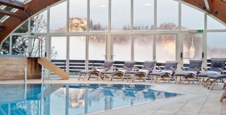 Hotel Lovec ili Hotel Kompas  Proljetna wellness bajka na Bledu Bled Slovenija  290 €