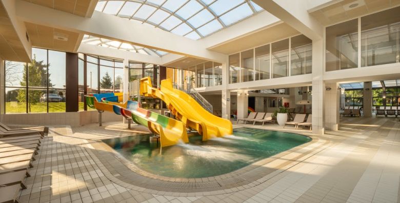 Kamp Terme Jezercica  Zabavni jesenski odmor u mobilnim kucicama tijekom tjedna Donja Stubica Hrvatska  180 €