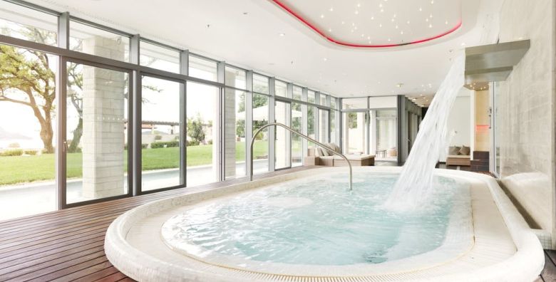 Sun Gardens Dubrovnik  Luksuzna romanticna jesen u Dubrovniku Orasac Dubrovnik Dalmacija Hrvatska  290 €