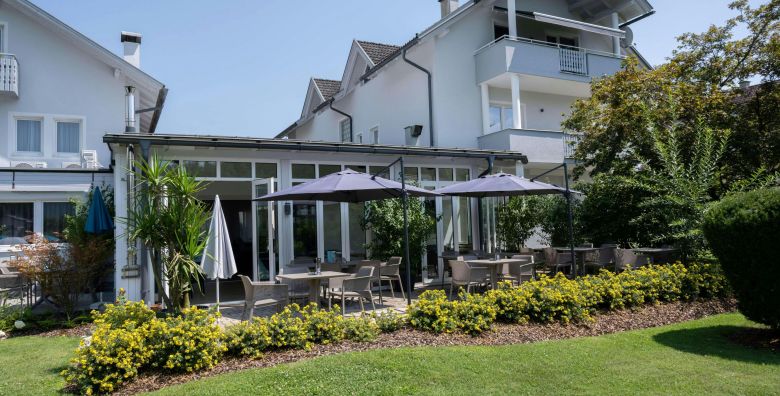 Hotel Villa Flora  Odmor uz slikovito Vrbsko jezero Velden am Wörthersee Austrija  889 €