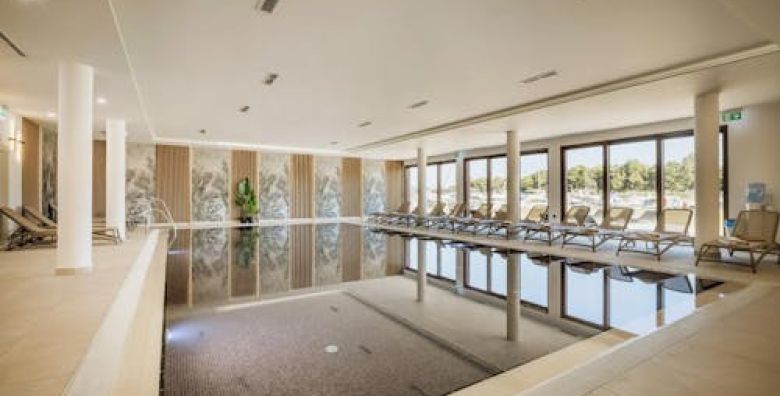 Hotel Nautica  Wellness udvoje tijekom tjedna u Novigradu Novigrad Istra Hrvatska  230 €