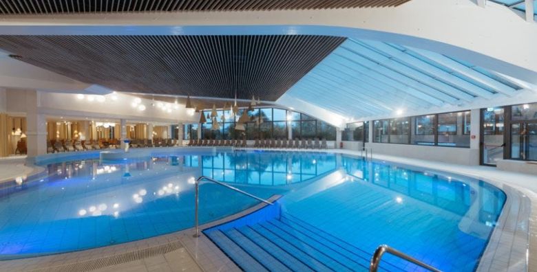 Hotel Ajda  Obiteljski odmor u Termama 3000 tijekom tjedna Moravske Toplice Slovenija  344 €