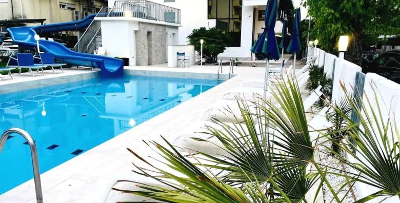 Club Hotel Residence Cesenatico  Odmor u Italiji Cesenatico Italija  1499 €