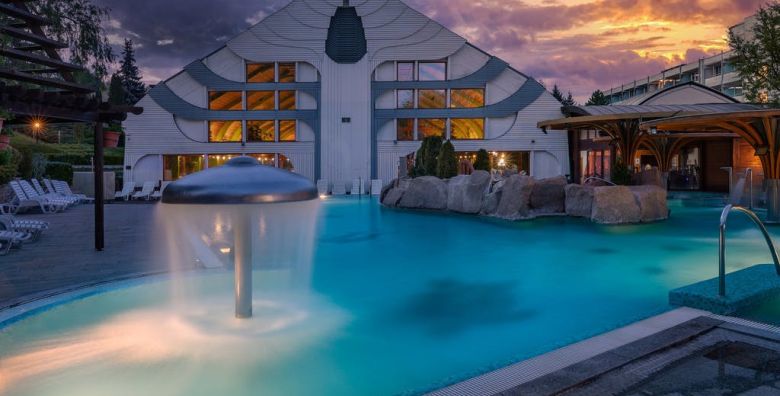 NaturMed Hotel Carbona  Wellness odmor Heviz Madjarska  618 €