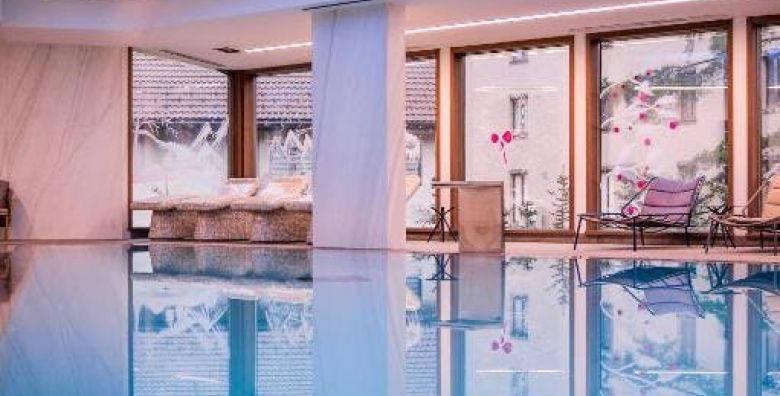 Vila Borova  Wellness odmor u srcu Zlatibora Zlatibor Srbija  225 EUR  2x nocenje u Superior apartmanu za 2 osobe 2 djece do 7 godina besplatno  Polupansion