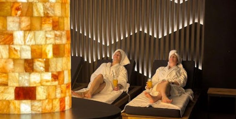 Wellness Hotel Habakuk  Zimski romanticni wellness Maribor Pohorje Slovenija  299 €