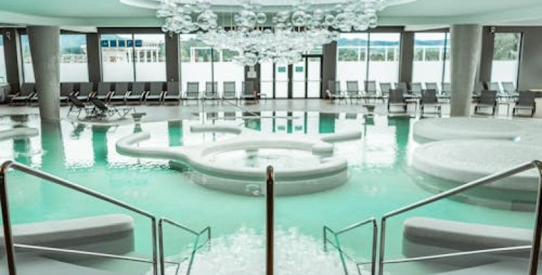 Wellness Hotel Habakuk  Zimski obiteljski wellness Maribor Pohorje Slovenija  349 €