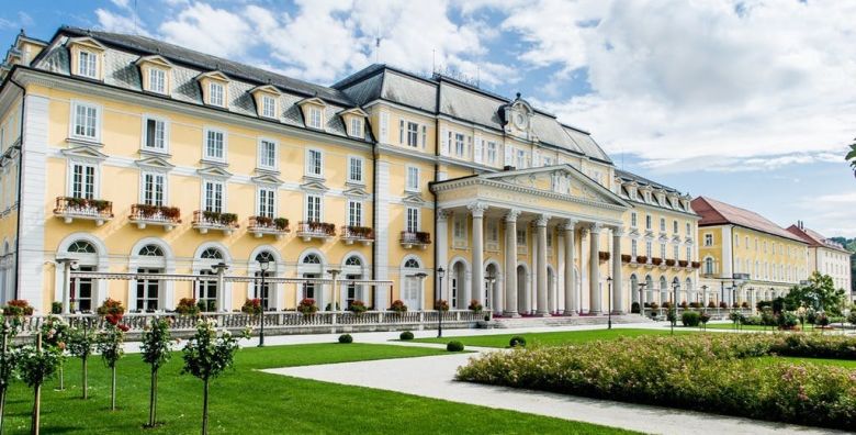 Grand Hotel Rogaska  Zimski wellness odmor u Rogaskoj Slatini Rogaska Slatina Slovenija  296 EUR  2x nocenje u dvokrevetnoj sobi za 2 osobe 1 dijete do 6 99 godina besplatno  Polupansion
