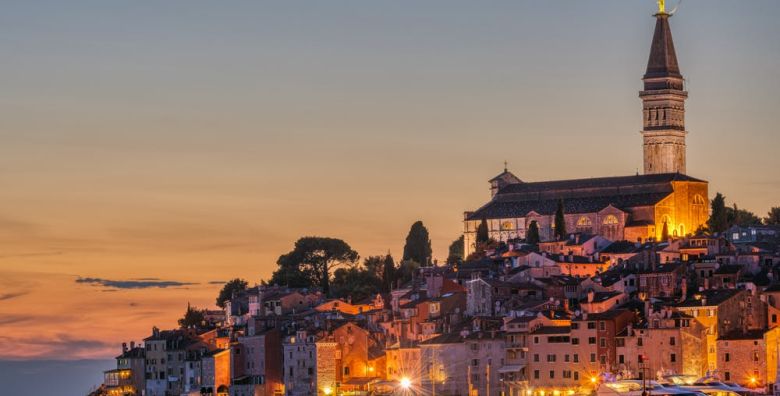 Hotel Angelo d Oro  Jesensko zimski odmor u povijesnoj jezgri Rovinja Rovinj Istra Hrvatska  109 EUR  1x nocenje u dvokrevetnoj Comfort sobi za 2 osobe Dorucak