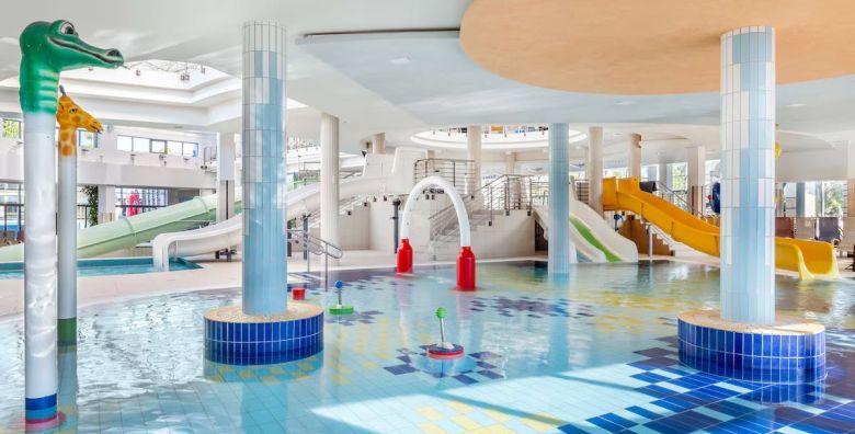 Putovanja - Akcija, popust i sniženje. (ponuda: 252240)