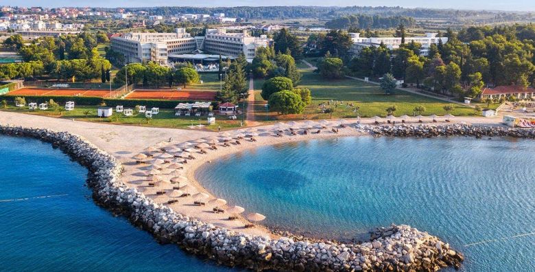 Aminess Vival Maestral Hotel  First minute obiteljsko proljece 1 svibanj i kraj ljeta  Superior Suite Novigrad Istra Hrvatska  859 €