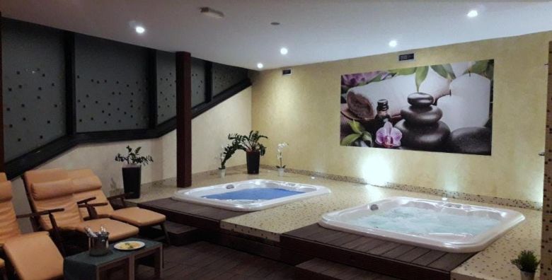 Moda - Akcija, popust i sniženje. (ponuda: 252520)