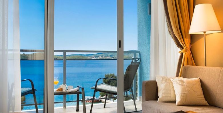 Moda - Akcija, popust i sniženje. (ponuda: 252720)