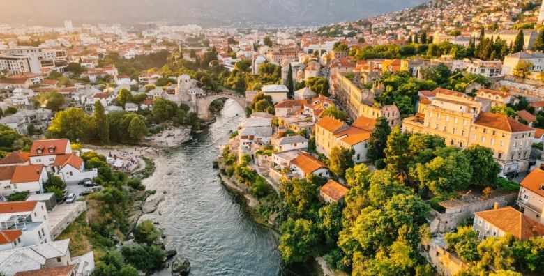 Hotel Emen  Odmor u starom dijelu Mostara Mostar Bosna i Hercegovina  59 EUR  1x nocenje u dvokrevetnoj sobi za 2 osobe Dorucak