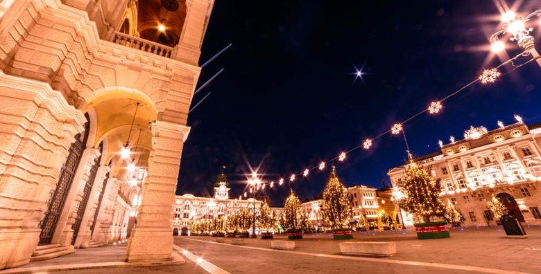 Hotel Prunk Sezana  Obiteljski dozivljaj adventnog Trsta Sezana Slovenija  365 €