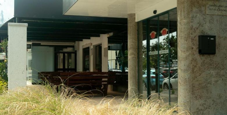 Hotel Tabor Sezana  Dozivite caroliju adventnog Trsta Sezana Slovenija  115 €